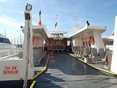 183 D33 ILE DE BENDOR_000002